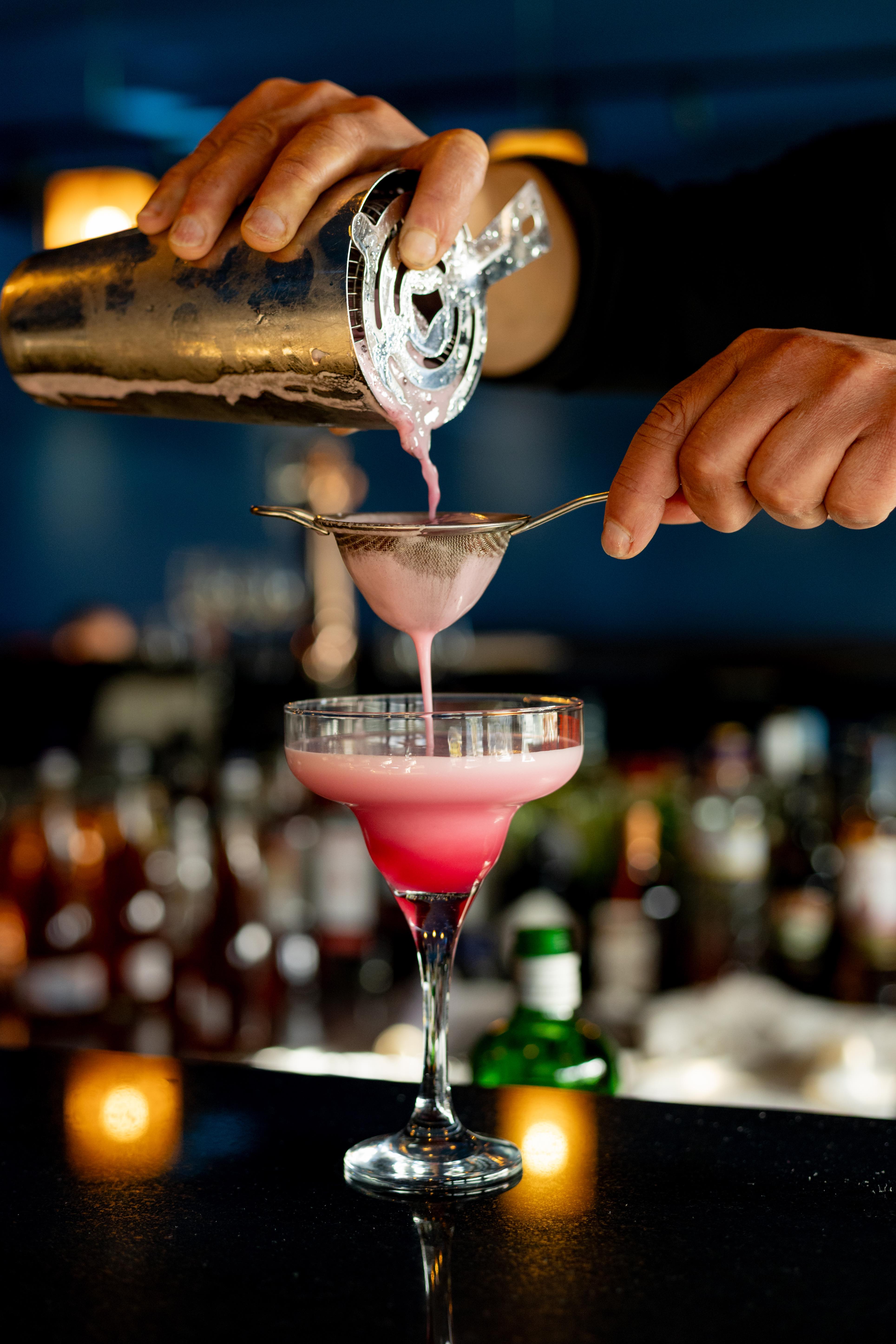 Gunkan sushi de salmão com cebolinha